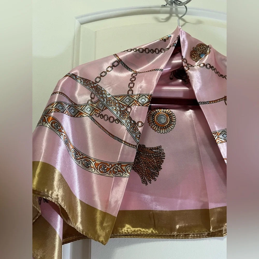NWOT Elegant Pink and Gold Silk Scarf 34 x 35 inches - Picture 2 of 3